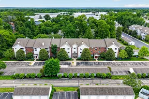 510 Carrington Ln, Loveland, OH 45140 - Photo 4