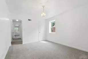 1512 Miramar Ct, Cincinnati, OH 45237 - Photo 10