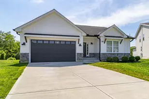 855 Sunrise Ridge Ct, Hamilton Township, OH 45039 - Photo 2