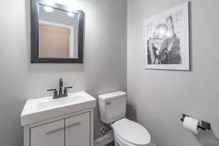 855 Sunrise Ridge Ct, Hamilton Township, OH 45039 - Photo 12