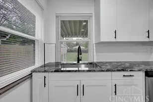 3942 Standish Ave, Cincinnati, OH 45213 - Photo 28