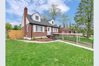 3942 Standish Avenue, Cincinnati, OH 45213 - Photo 1