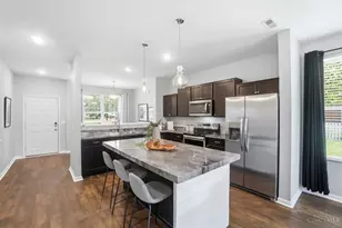 2063 E Seymour Ave, Cincinnati, OH 45237 - Photo 12