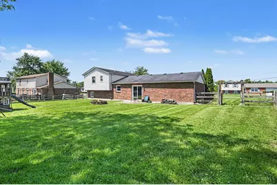 6092 Brofield Drive, Fairfield Township, OH 45011 - Photo 14
