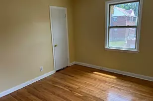 2345 Losantiville Ave, Golf Manor, OH 45237 - Photo 14