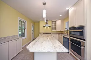 585 Brantner Ln, Union Township, OH 45244 - Photo 12