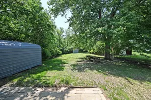 585 Brantner Ln, Union Township, OH 45244 - Photo 40