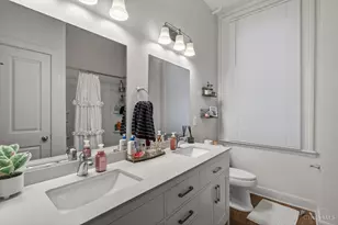 2606 Short Vine St, Cincinnati, OH 45219 - Photo 6