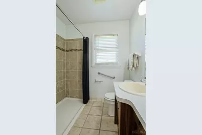 399 S Eastview Parkway, Hamilton, OH 45011 - Photo 16