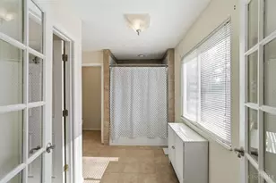 8014 Buckland Dr, Sycamore Township, OH 45249 - Photo 20
