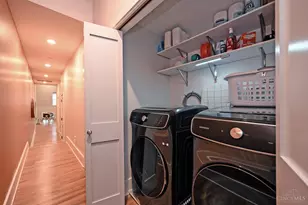 11 Ct St, Cincinnati, OH 45202 - Photo 28