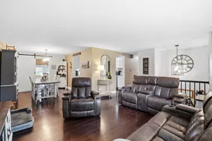 5766 Richland Cir, Miami Township, OH 45150 - Photo 8