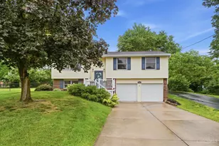 5766 Richland Cir, Miami Township, OH 45150 - Photo 2