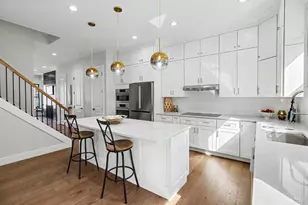 148 Mulberry St, Cincinnati, OH 45202 - Photo 6