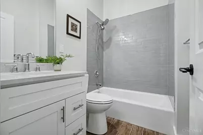 148 Mulberry Street, Cincinnati, OH 45202 - Photo 28