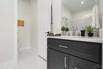148 Mulberry Street, Cincinnati, OH 45202 - Photo 14