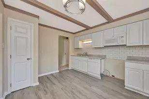 11860 Belgreen Ln, Springfield Township, OH 45240 - Photo 16