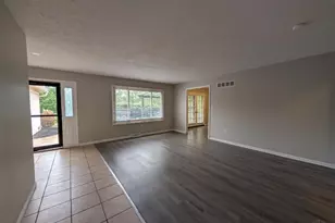 7244 Hollywood Dr, West Chester, OH 45069 - Photo 4