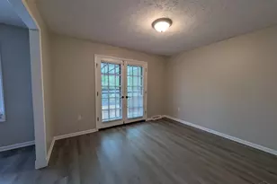 7244 Hollywood Dr, West Chester, OH 45069 - Photo 8