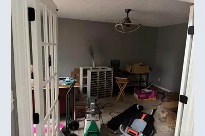 1076 Oak Forest Drive, Hamilton Township, OH 45152 - Photo 2