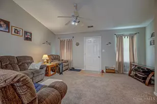 303 N 1st St, Trenton, OH 45067 - Photo 10