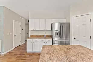 4287 Hunting Hawk Dr, Turtle Creek Township, OH 45036 - Photo 14