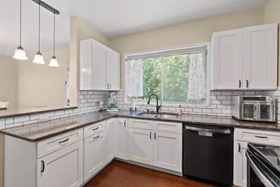 6424 Montgomery Road, Cincinnati, OH 45213 - Photo 10