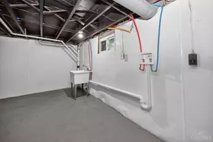 5345 Chapman St, Cincinnati, OH 45227 - Photo 30