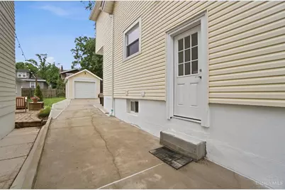 3783 Aylesboro Avenue, Cincinnati, OH 45208 - Photo 40