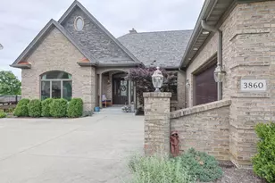 3860 Legendary Ridge Ln, Cleves, OH 45002 - Photo 4