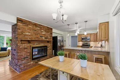 1204 Forest Court, Wyoming, OH 45215 - Photo 2
