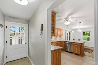 1204 Forest Court, Wyoming, OH 45215 - Photo 8