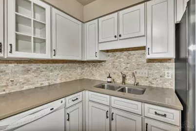 9120 Dominion Circle, Symmes Township, OH 45249 - Photo 10