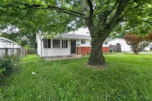9570 Pippin Rd, Colerain Township, OH 45231 - Photo 4