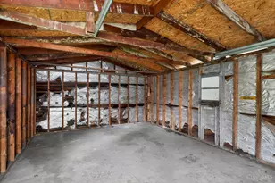 9570 Pippin Rd, Colerain Township, OH 45231 - Photo 2