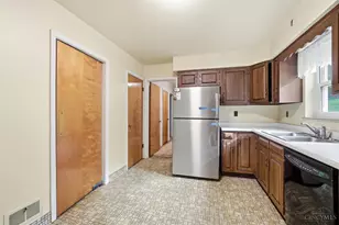 6262 Betts, Springfield Township, OH 45224 - Photo 42