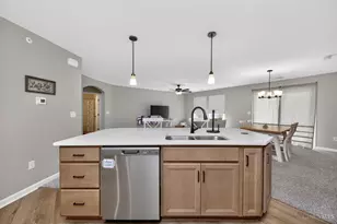405 Bethpage Way, Turtle Creek Township, OH 45036 - Photo 22