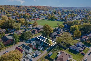 1421 Jefferson Ave, Reading, OH 45215 - Photo 4