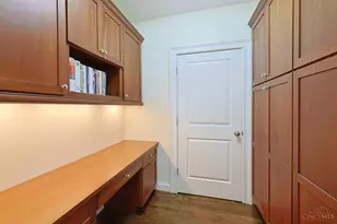 1130 Carney St, Cincinnati, OH 45202 - Photo 24
