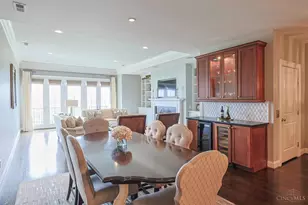 1130 Carney St, Cincinnati, OH 45202 - Photo 8