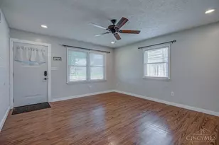 404 3rd St, Trenton, OH 45067 - Photo 4