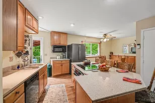 11384 Melissa Ct, Colerain Township, OH 45251 - Photo 8