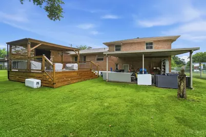 8967 Cherry Blossom Lane, Springfield Township, OH 45231 - Photo 16