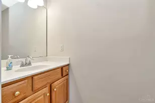 7757 Austin Ridge Dr, Cincinnati, OH 45247 - Photo 18