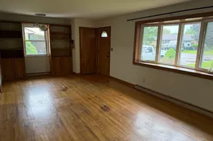 403 Cedar St, West Carrollton, OH 45449 - Photo 4