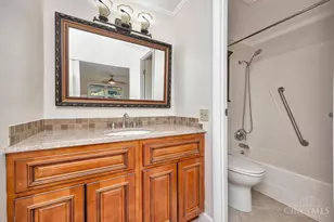 3132 Birchway Dr, Cincinnati, OH 45251 - Photo 20