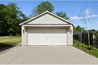 2183 Eight Mile Road, Anderson Township, OH 45244 - Photo 10
