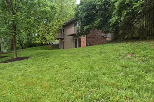 3622 Lobelia Dr, Blue Ash, OH 45241 - Photo 8
