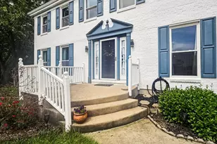247 Heathrow Ct, Hamilton, OH 45013 - Photo 4