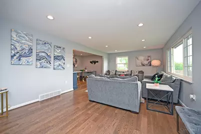 9891 Tollgate Lane, Montgomery, OH 45242 - Photo 8